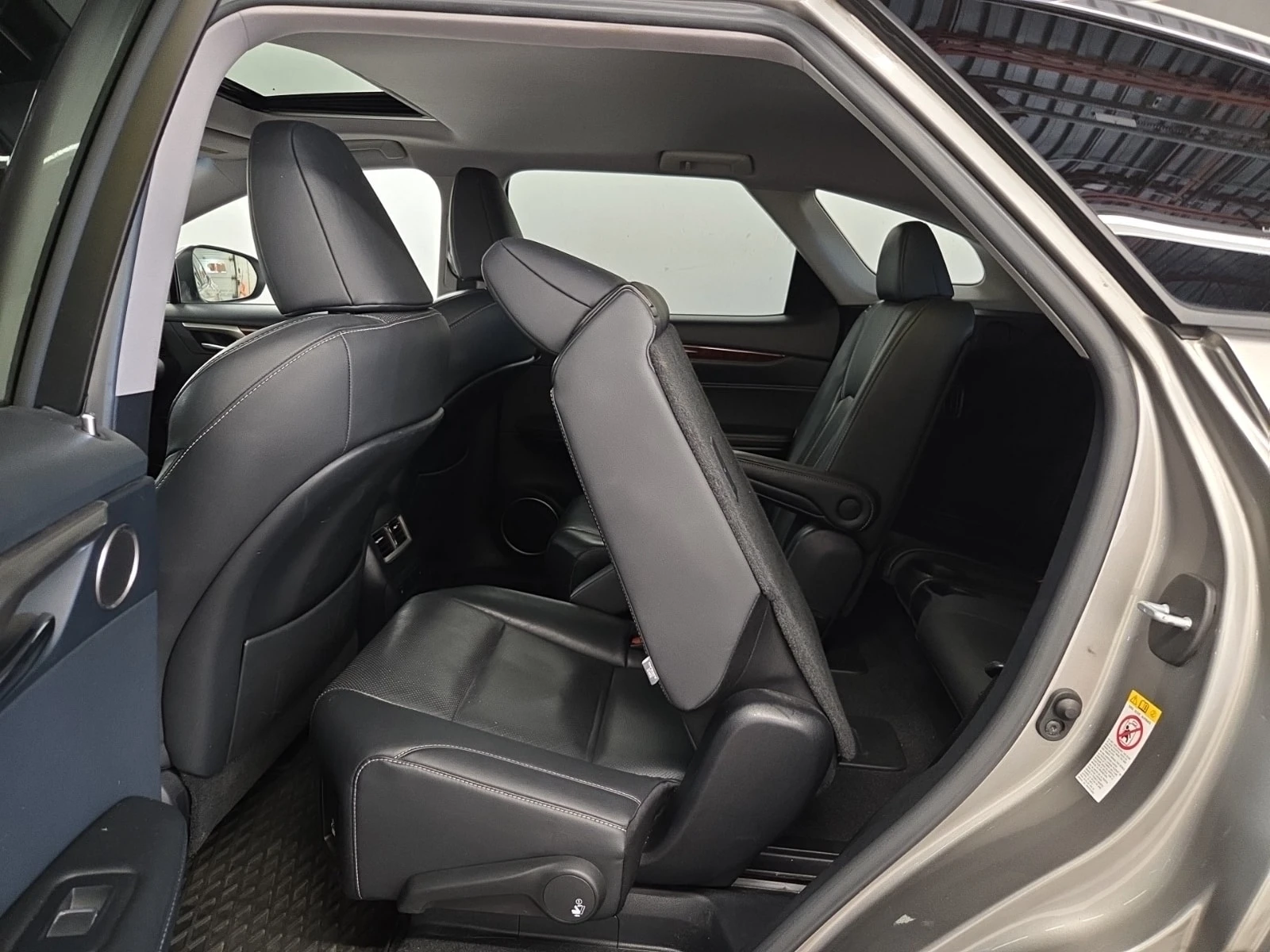 Lexus RX 350 L * 360 CAM * ОБДУХВАНЕ * CARFAX * , снимка 11 - Автомобили и джипове - 55867793