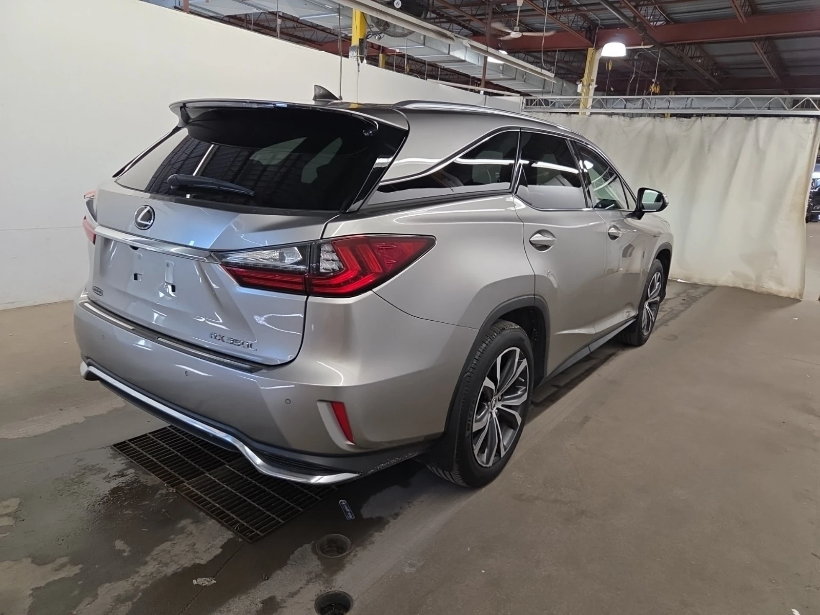 Lexus RX 350 L * 360 CAM * ОБДУХВАНЕ * CARFAX * , снимка 3 - Автомобили и джипове - 55867793