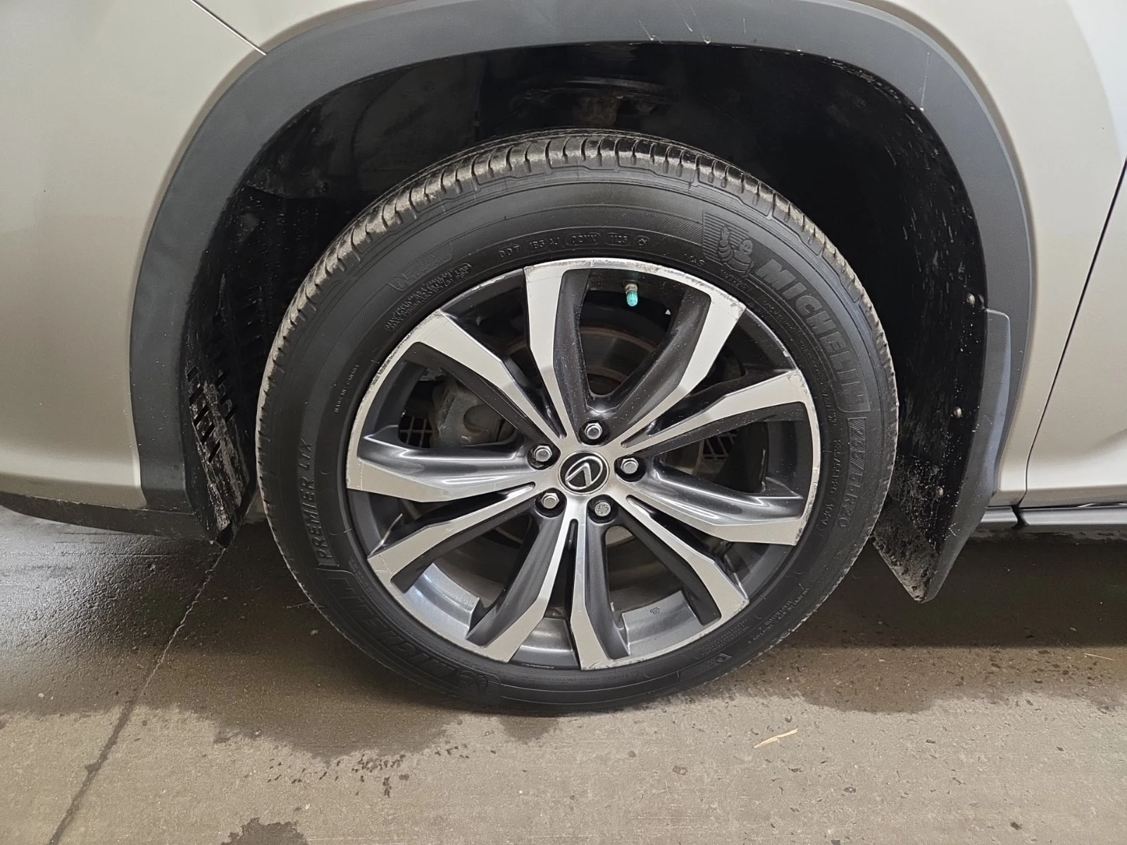 Lexus RX 350 L * 360 CAM * ОБДУХВАНЕ * CARFAX * , снимка 6 - Автомобили и джипове - 55867793