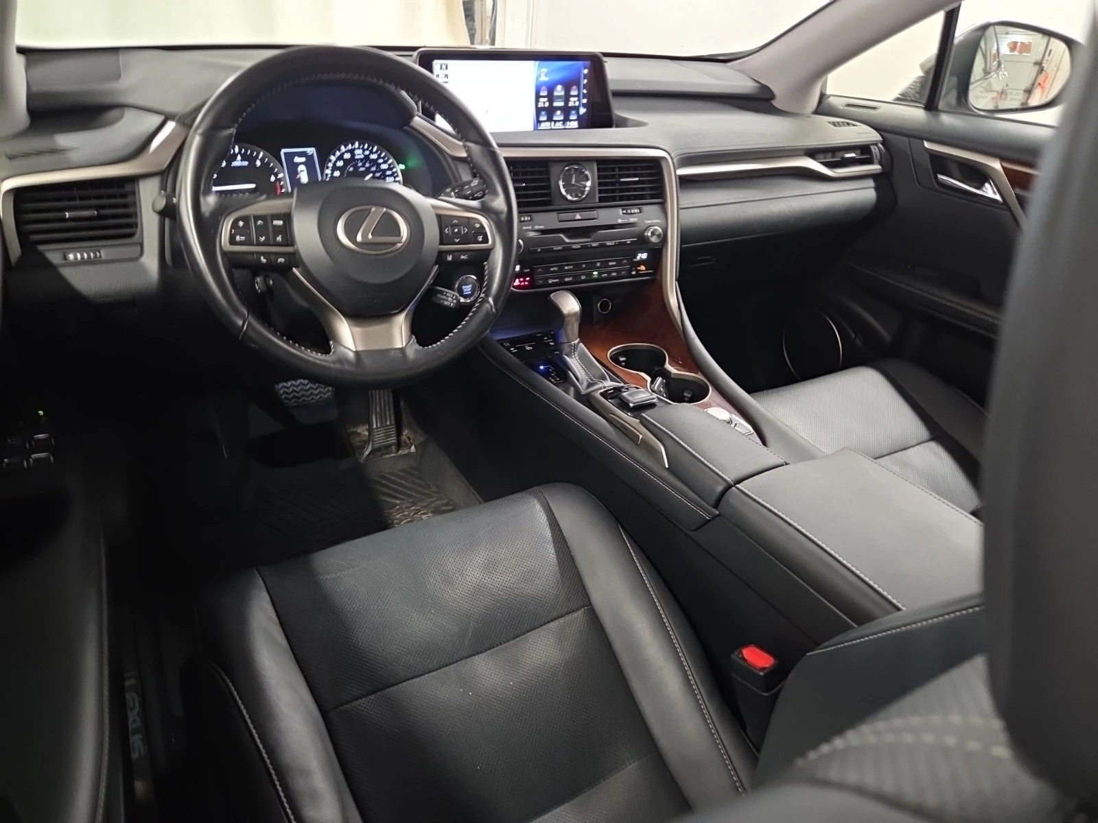 Lexus RX 350 L * 360 CAM * ОБДУХВАНЕ * CARFAX * , снимка 8 - Автомобили и джипове - 55867793