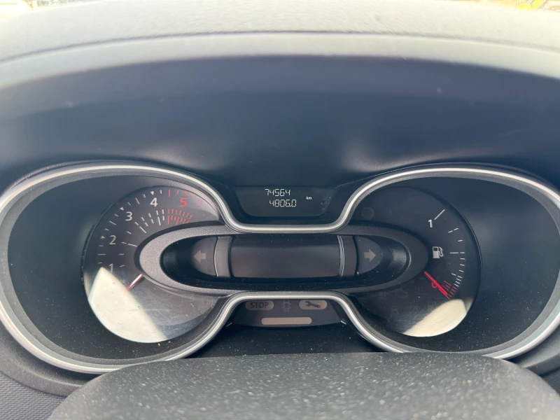 Renault Trafic, снимка 10 - Бусове и автобуси - 49868981