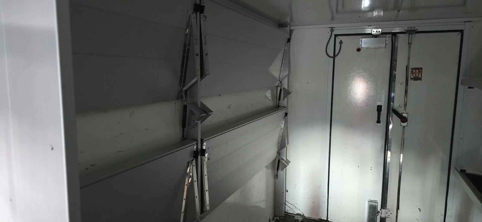 Iveco Daily 35S14 Hi-matic 50000km  | Mobile.bg   14