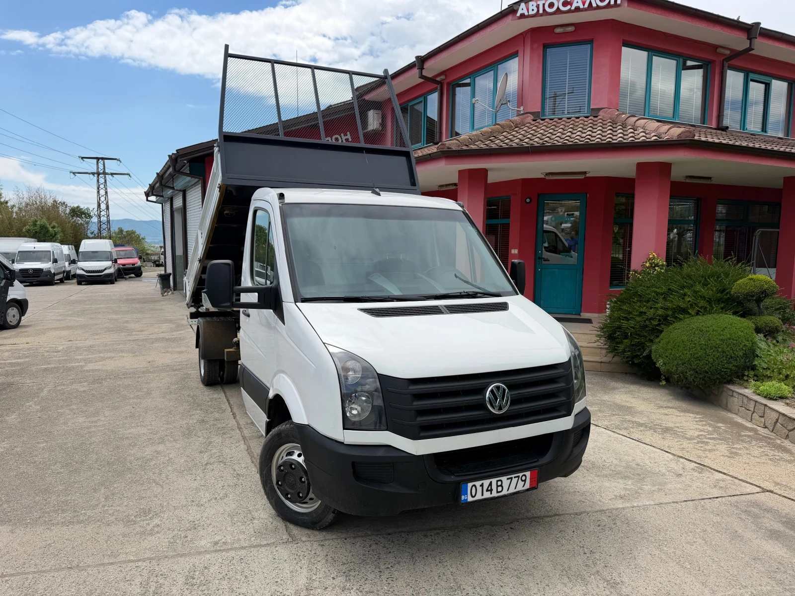 VW Crafter 2.0TDI* Климатик* Тристранен самосвал* 3.90м кош, снимка 2 - Бусове и автобуси - 54563673