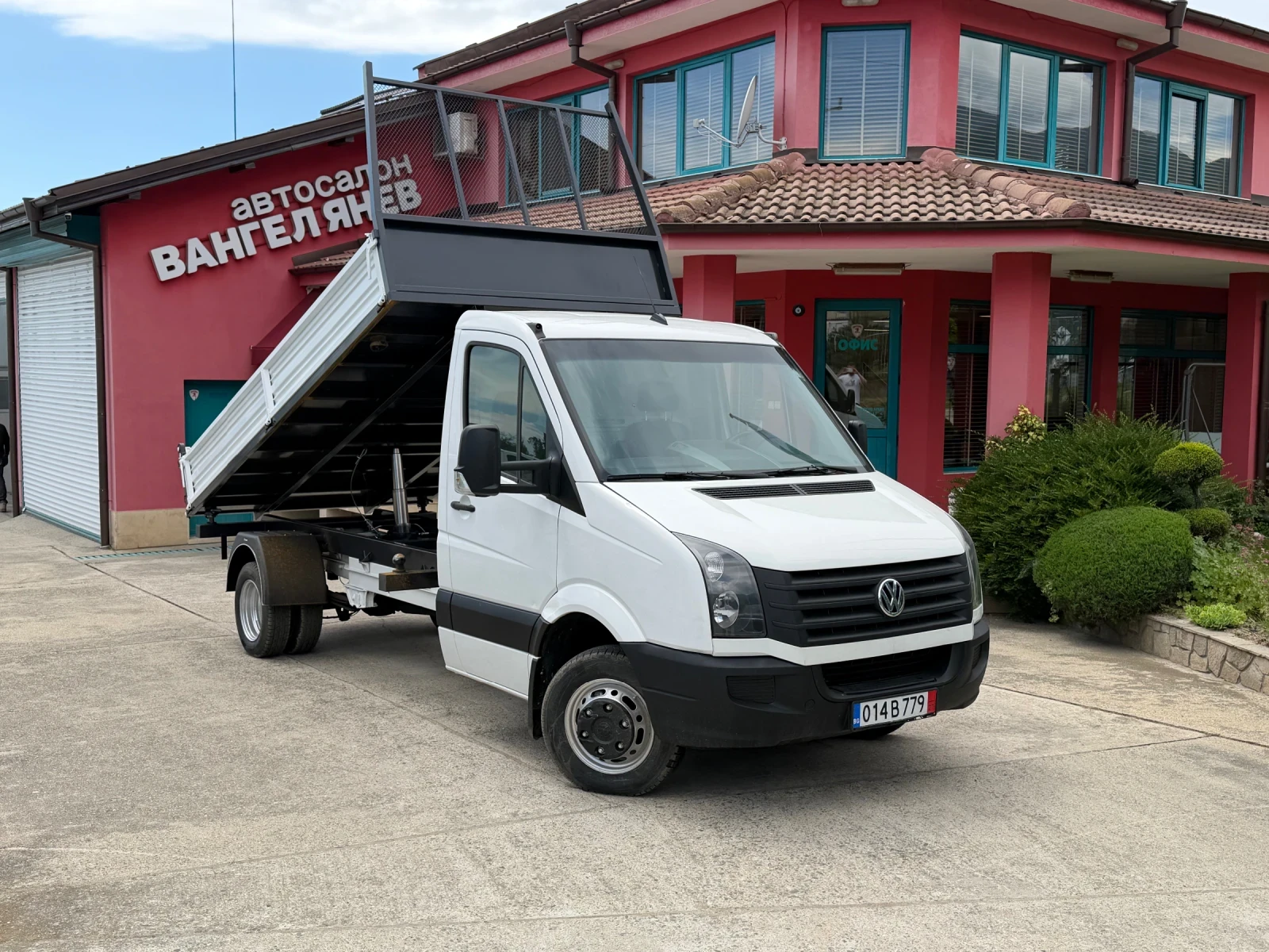 VW Crafter 2.0TDI* Климатик* Тристранен самосвал* 3.90м кош, снимка 16 - Бусове и автобуси - 54563673
