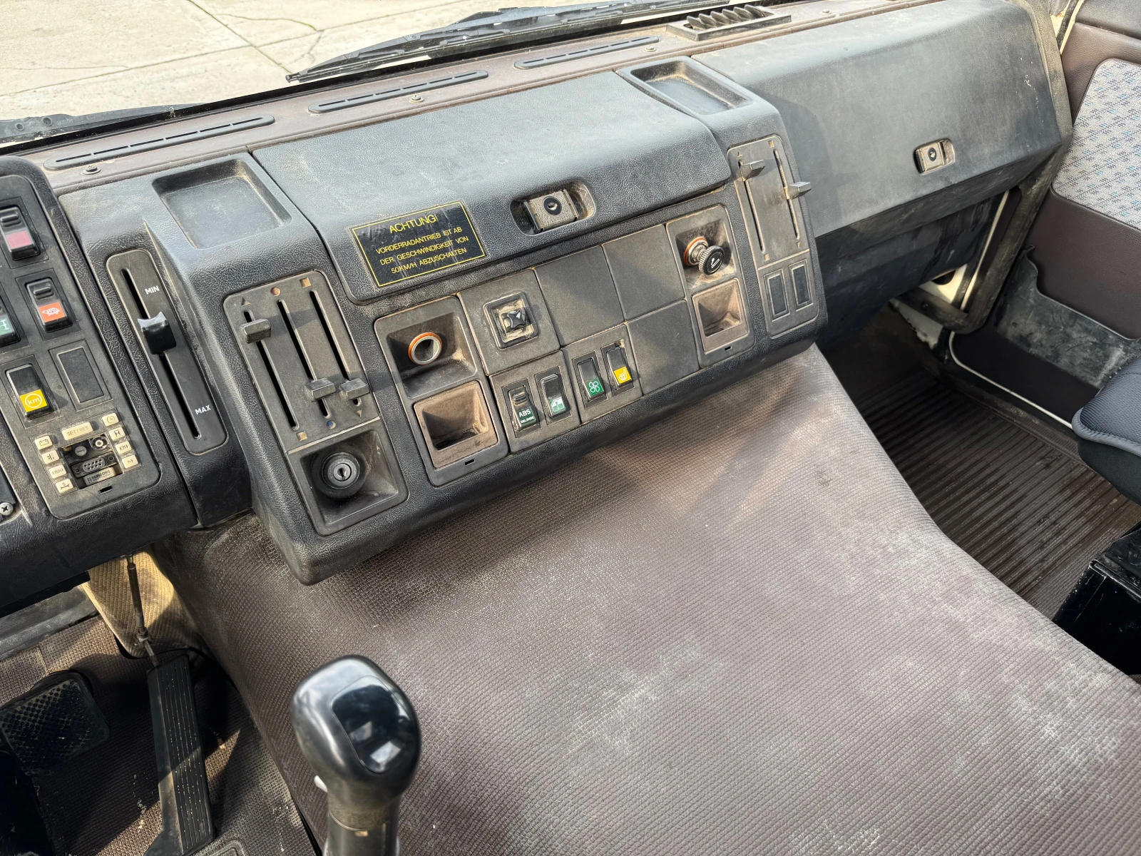 Steyr 19 19s27 , 4x4 , HIAB 160  | Mobile.bg   11