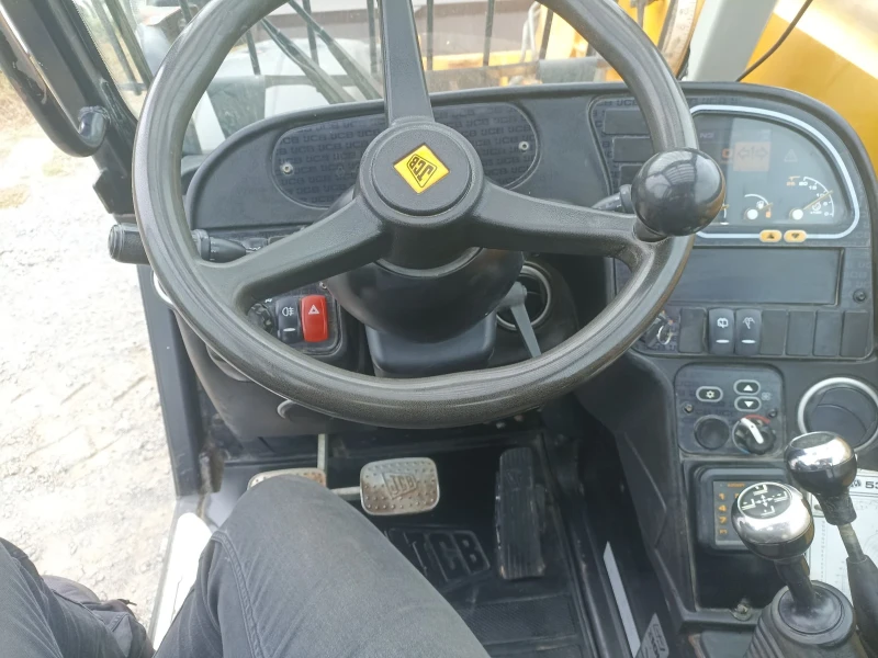 Телескопичен товарач JCB 535-95, снимка 11 - Селскостопанска техника - 51882731