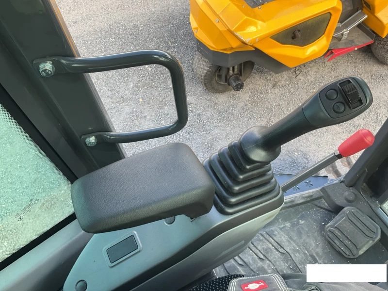 Багер Develon DX35Z-7 НОВ!!!, снимка 8 - Индустриална техника - 52508017