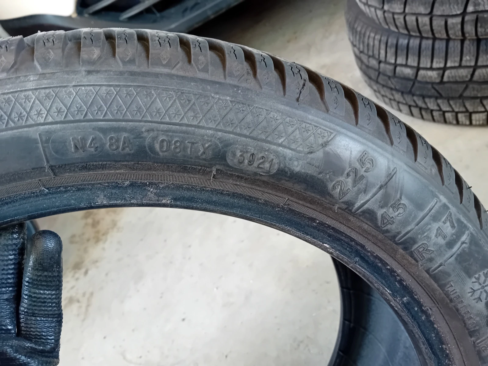  225/45R17 | Mobile.bg   5