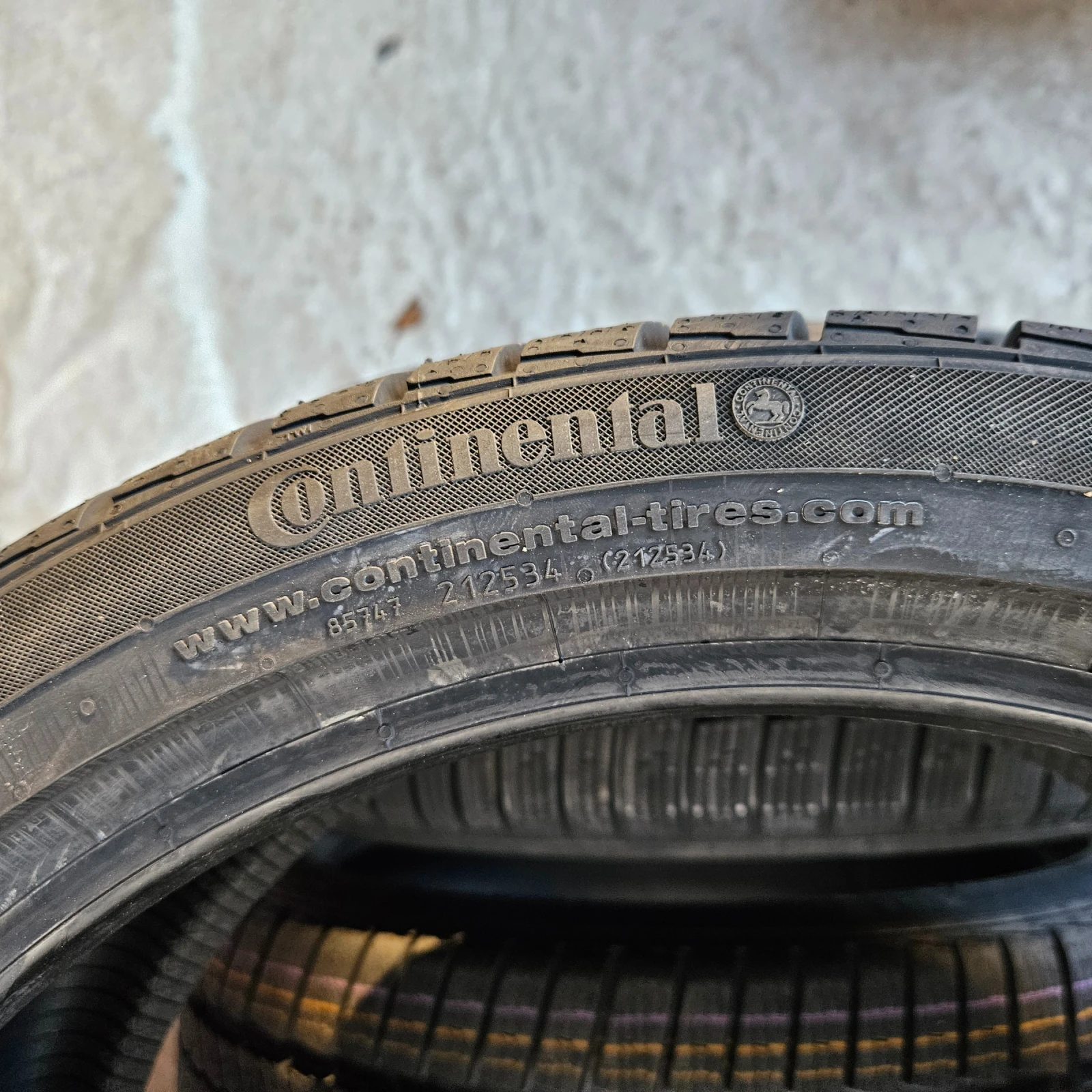 ���� 235/40R19 | Mobile.bg � ����������� 8