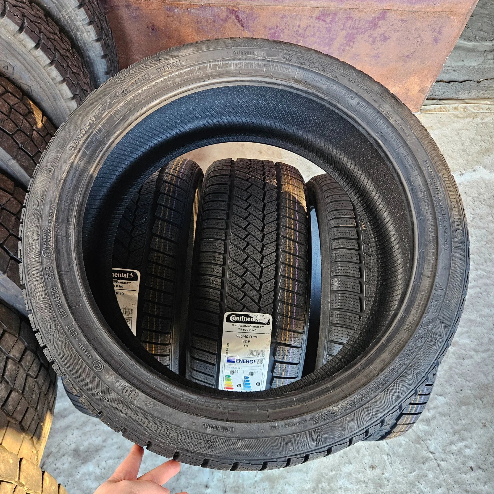 ���� 235/40R19 | Mobile.bg � ����������� 7
