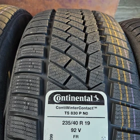 Гуми Зимни 235/40R19, снимка 6 - Гуми и джанти - 53502388