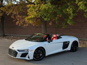 Audi R8 * SPYDER* * HeadUp* AвтоКредит* (ЦЕНА ДО БГ), снимка 1