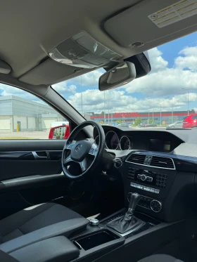 Mercedes-Benz C 220 2.2d* Печка* Подгрея* Xenon, снимка 12