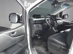 Hyundai Staria 2.2 Automatic, снимка 10