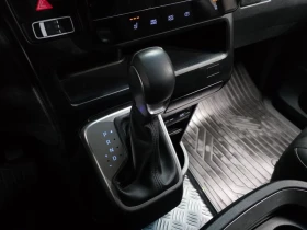 Hyundai Staria 2.2 Automatic, снимка 9