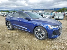 ������ Audi E-Tron