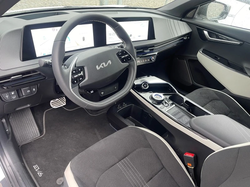 Kia EV6 GT-LINE\77KW\4X4\15KM, снимка 9 - Автомобили и джипове - 39518621