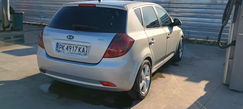 Kia Ceed, снимка 3 - Автомобили и джипове - 48235999