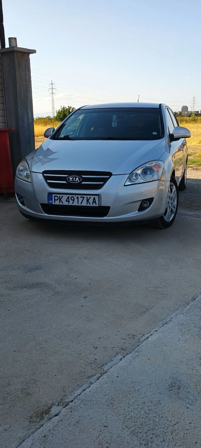 Kia Ceed, снимка 6 - Автомобили и джипове - 48235999