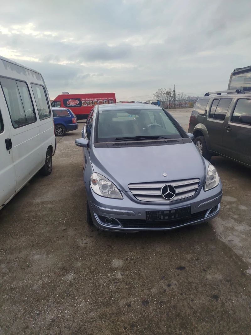 Mercedes-Benz B 170, снимка 1 - Автомобили и джипове - 48261702