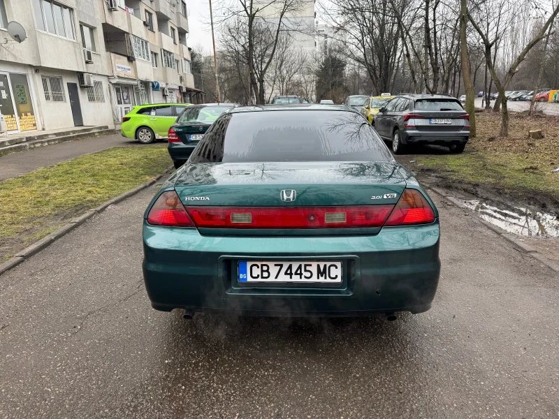 Honda Accord V6 VTEC, снимка 7 - Автомобили и джипове - 49323290