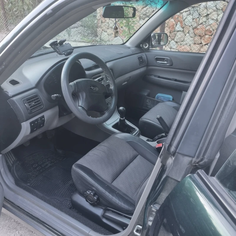 Subaru Forester, снимка 2 - Автомобили и джипове - 52427749
