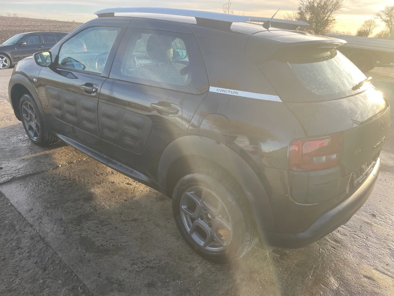 Citroen C4 Cactus 1.6 Blue HDI, снимка 5 - Автомобили и джипове - 52261464