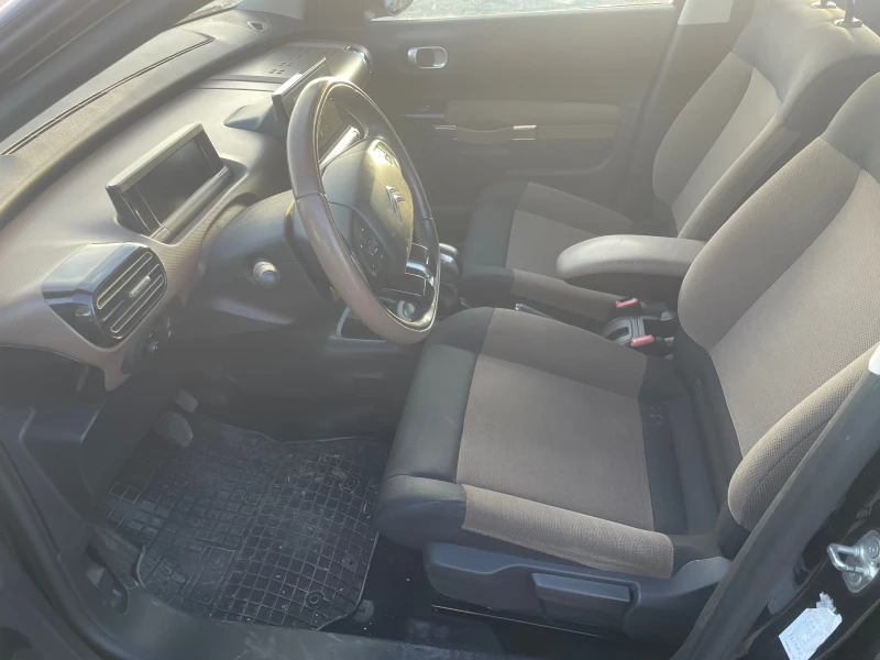 Citroen C4 Cactus 1.6 Blue HDI, снимка 9 - Автомобили и джипове - 52261464