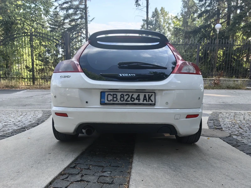 Volvo C30 2.0 Diesel R DESIGN, снимка 6 - Автомобили и джипове - 52727037