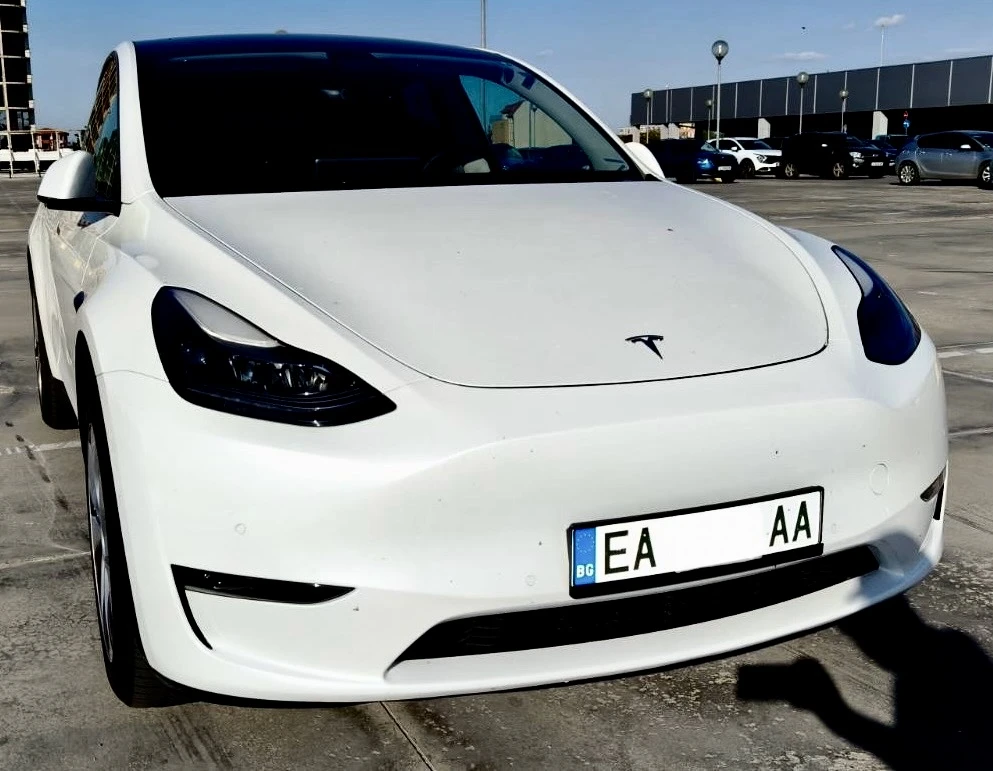 Tesla Model Y DUAL MOTOR - изображение 8