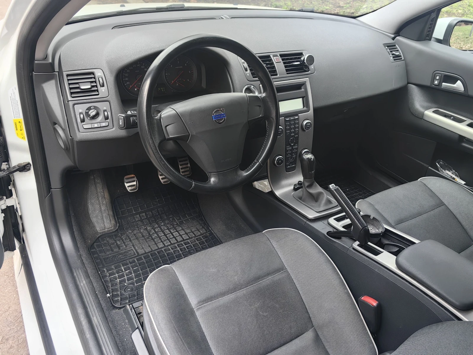 Volvo C30 2.0 Diesel R DESIGN | Mobile.bg   13