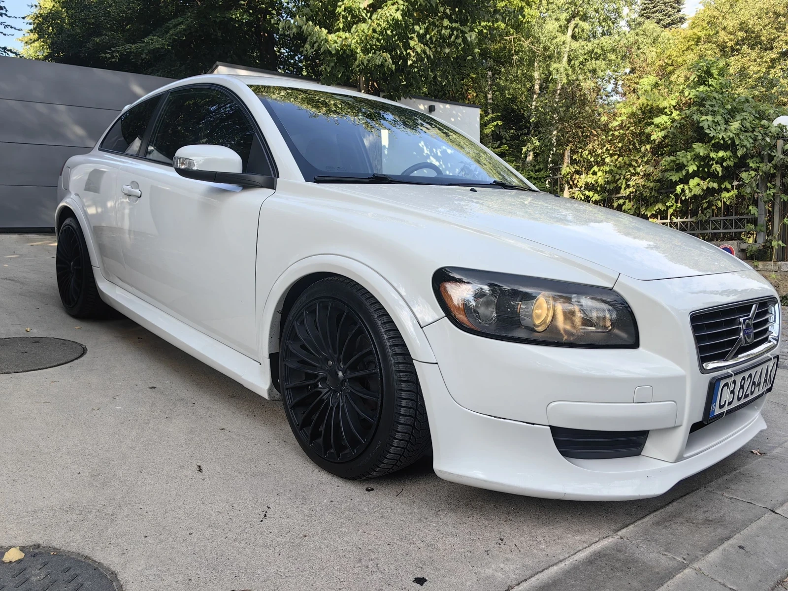 Volvo C30 2.0 Diesel R DESIGN - изображение 4