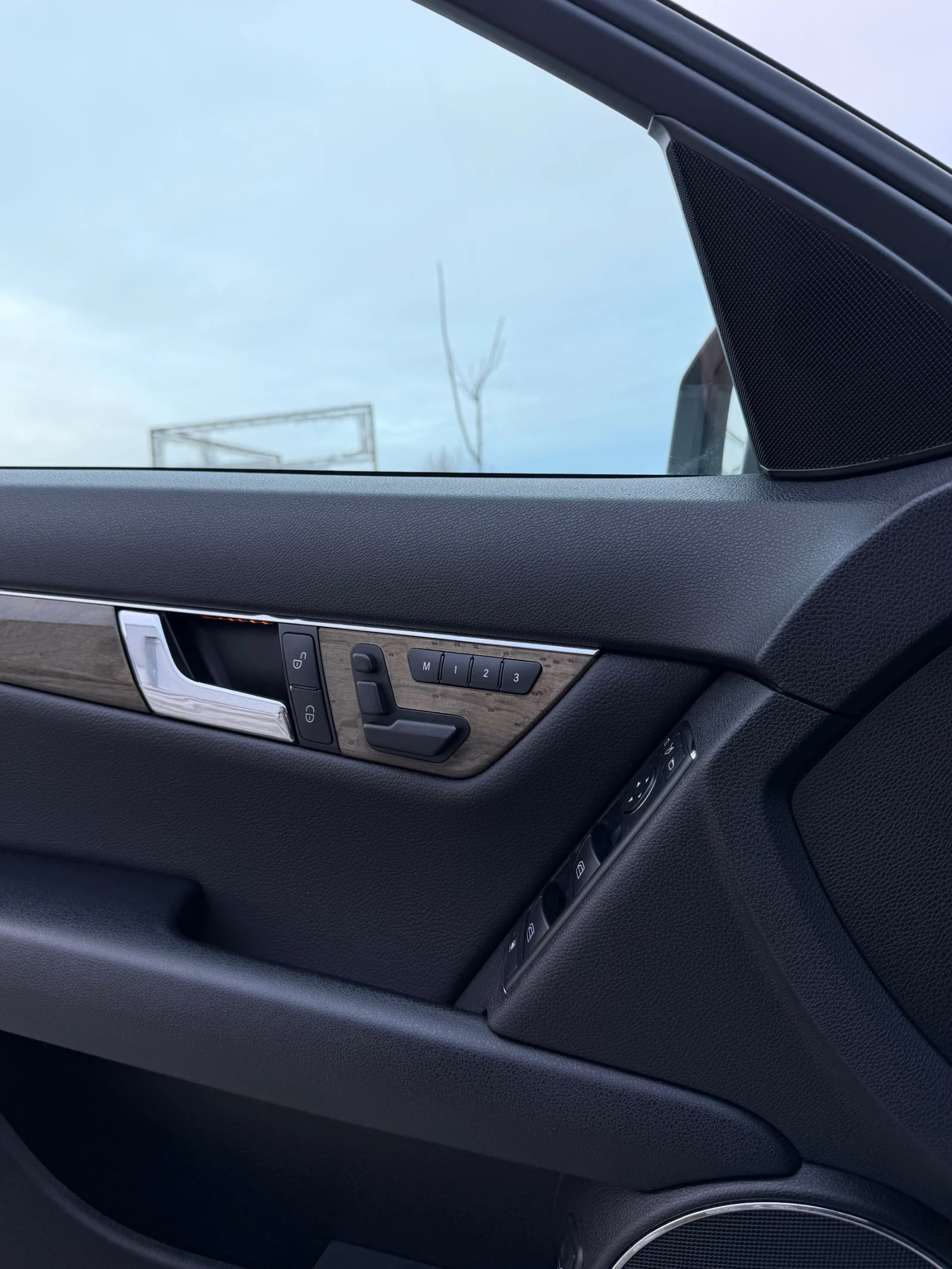 Mercedes-Benz C 350 | Mobile.bg � ����������� 9