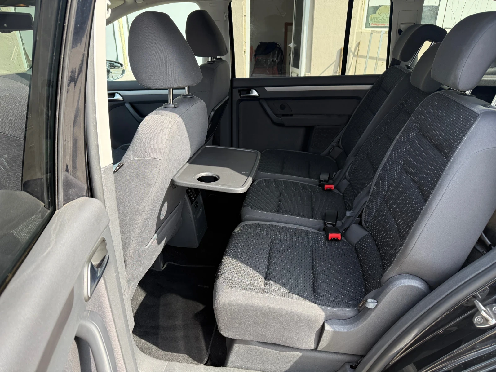 VW Touran 1, 6TDI* 105к.с* 6+ 1* Navi* , снимка 10 - Автомобили и джипове - 53730193