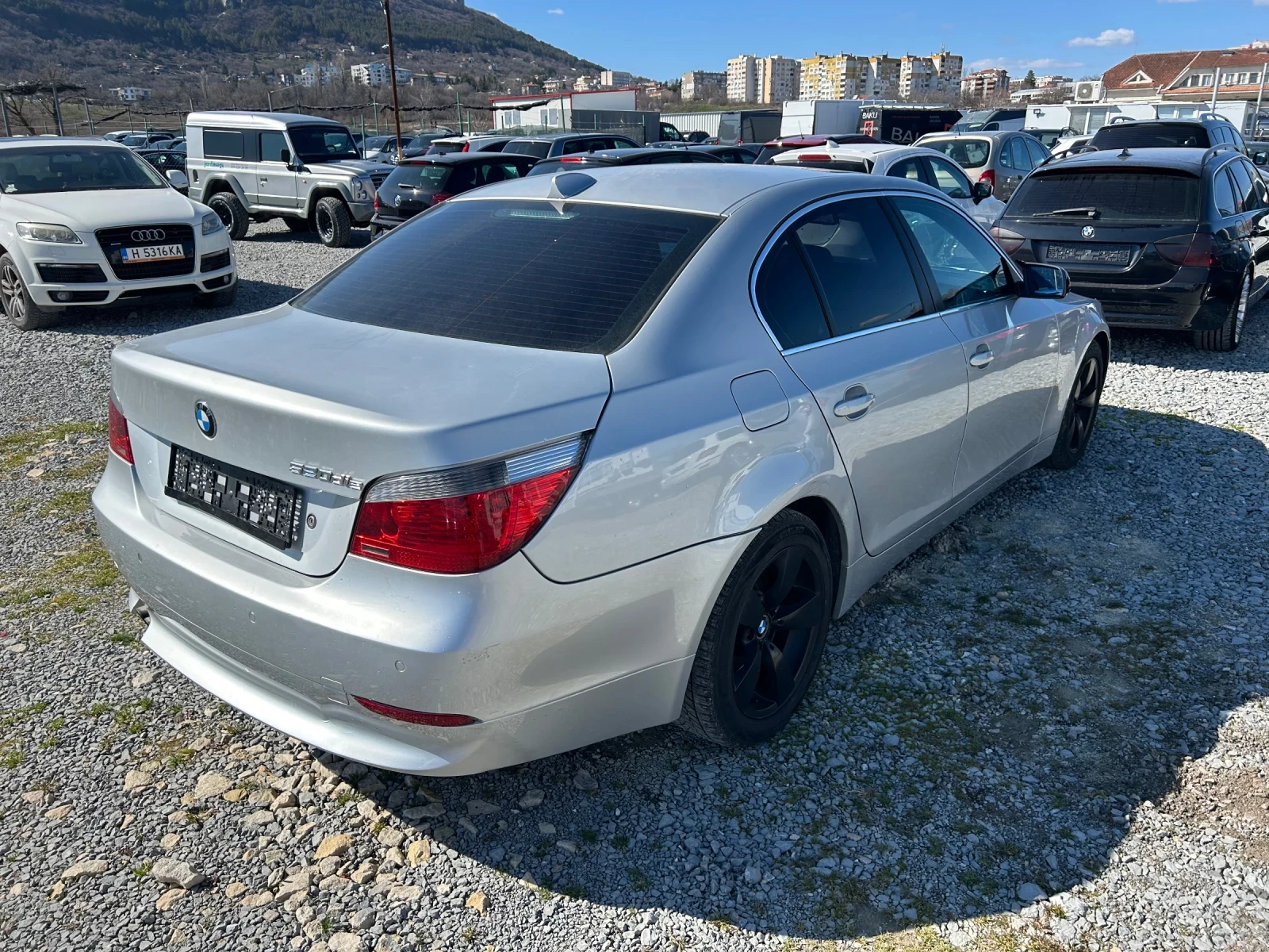 BMW 520, снимка 4 - Автомобили и джипове - 53745579