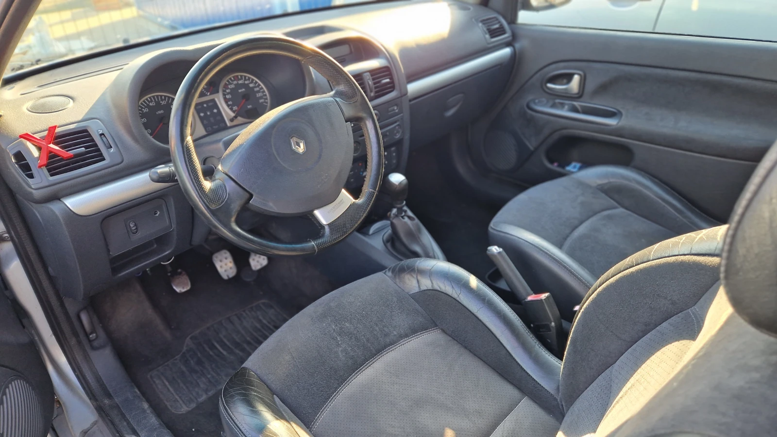 Renault Clio RS, снимка 4 - Автомобили и джипове - 54399125