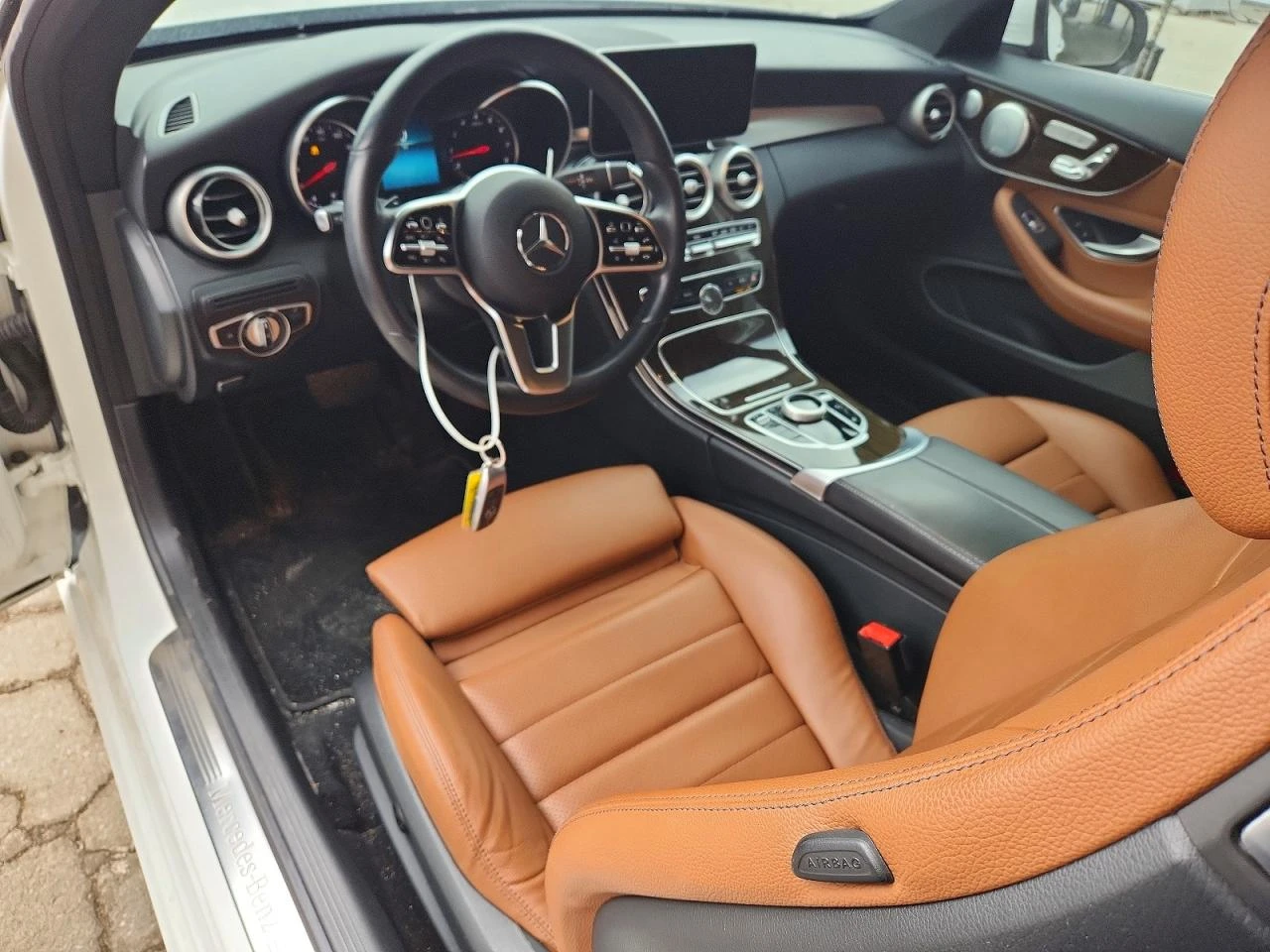 Mercedes-Benz C 300 4MATIC| ����� �� ������| ���� | Mobile.bg � ����������� 8