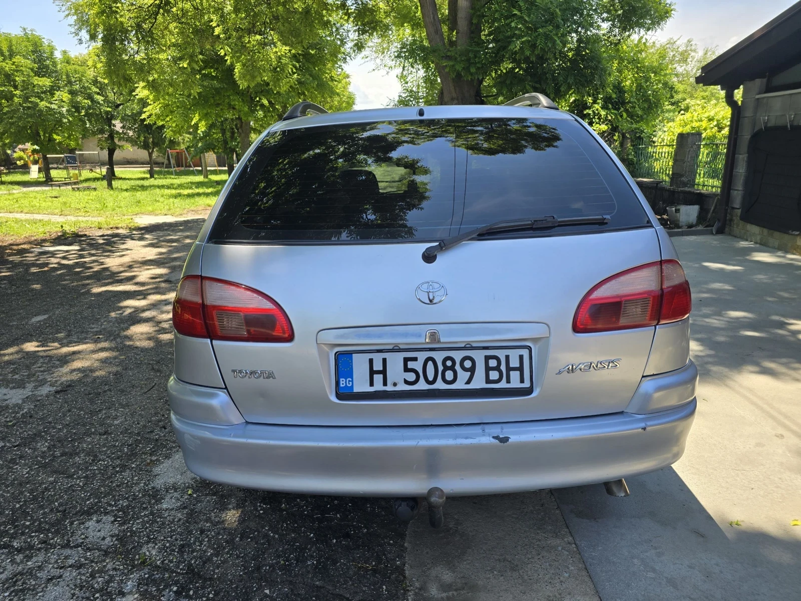 Toyota Avensis 2.0 D-4D 110к.с., снимка 5 - Автомобили и джипове - 54799814