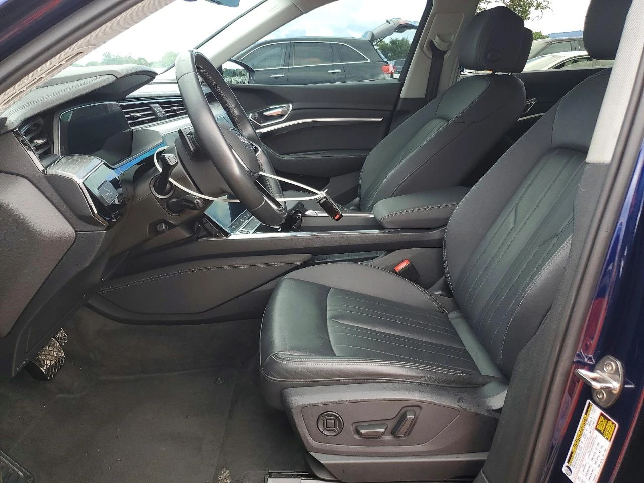 Audi E-Tron * * Sportback* * Premium, снимка 7 - Автомобили и джипове - 54993981