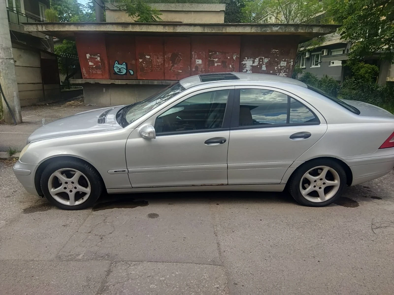Mercedes-Benz C 200 Kompressoor , снимка 4 - Автомобили и джипове - 55423744