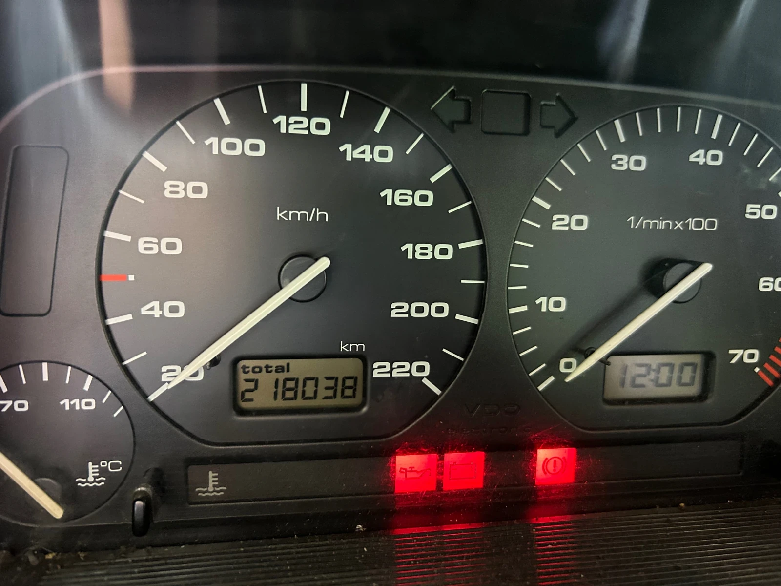VW Vento 1.8 ���� | Mobile.bg � ����������� 3