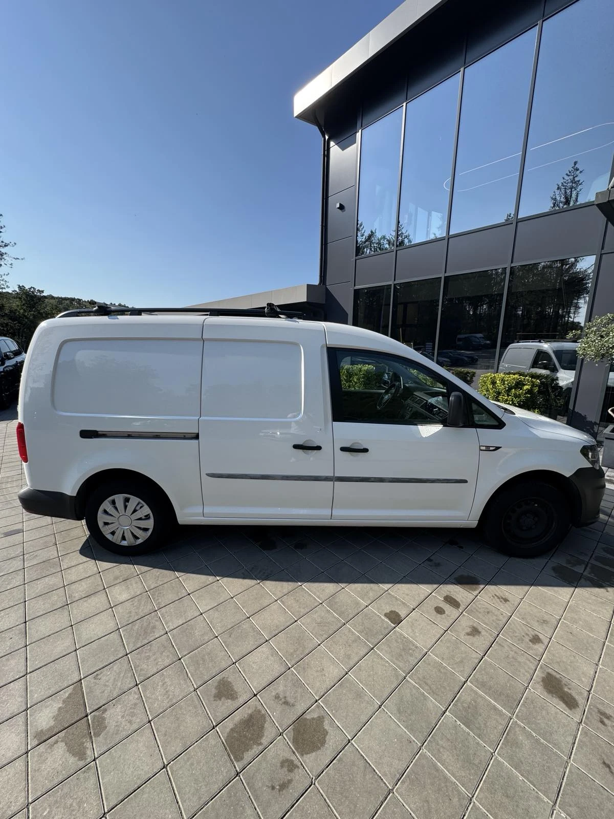 VW Caddy MAXI, снимка 8 - Автомобили и джипове - 55798493