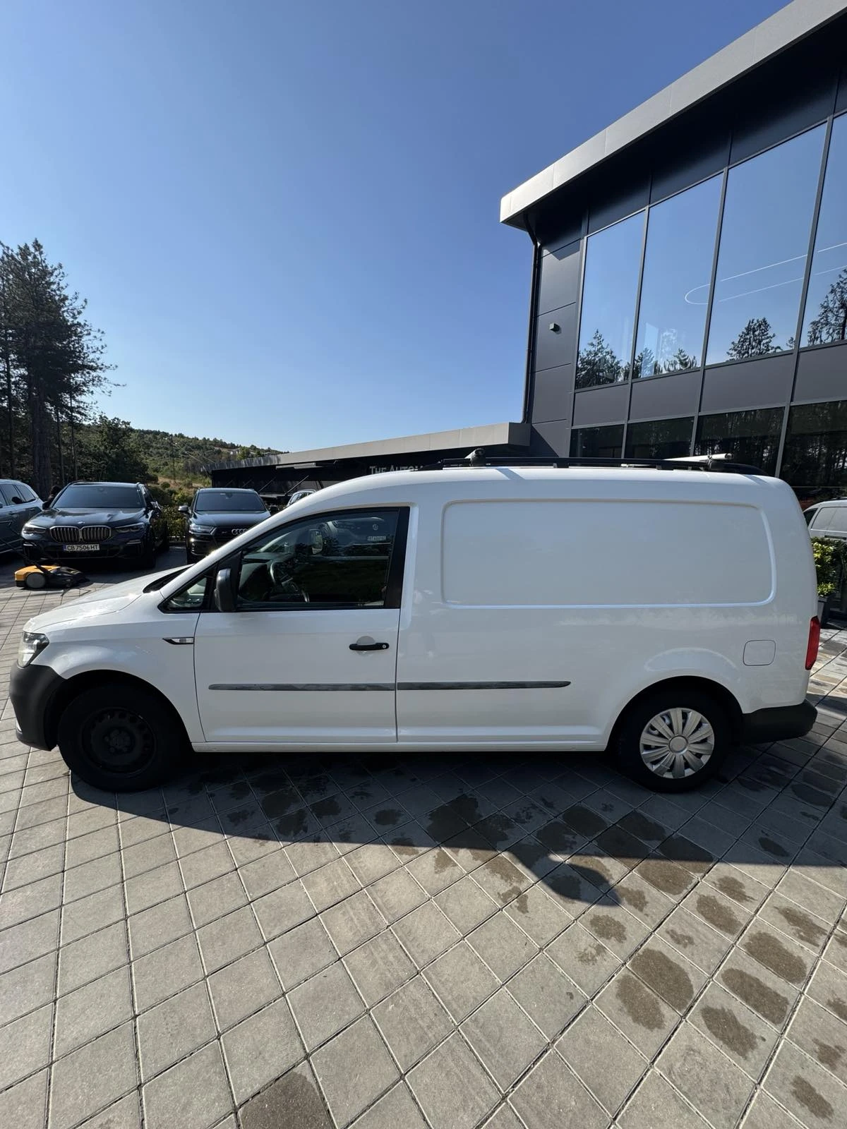 VW Caddy MAXI, снимка 4 - Автомобили и джипове - 55798493