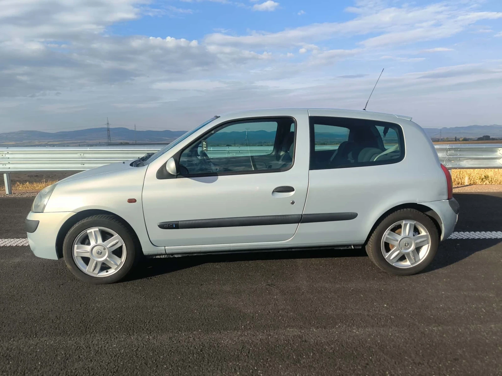 Renault Clio 1.5 DCI 82кс