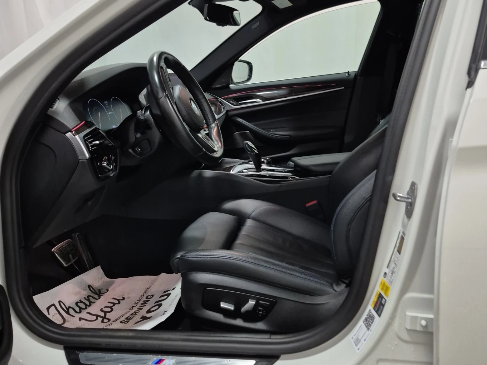 BMW 530E XDRIVE / АВТОКРЕДИТ, снимка 8 - Автомобили и джипове - 55963807