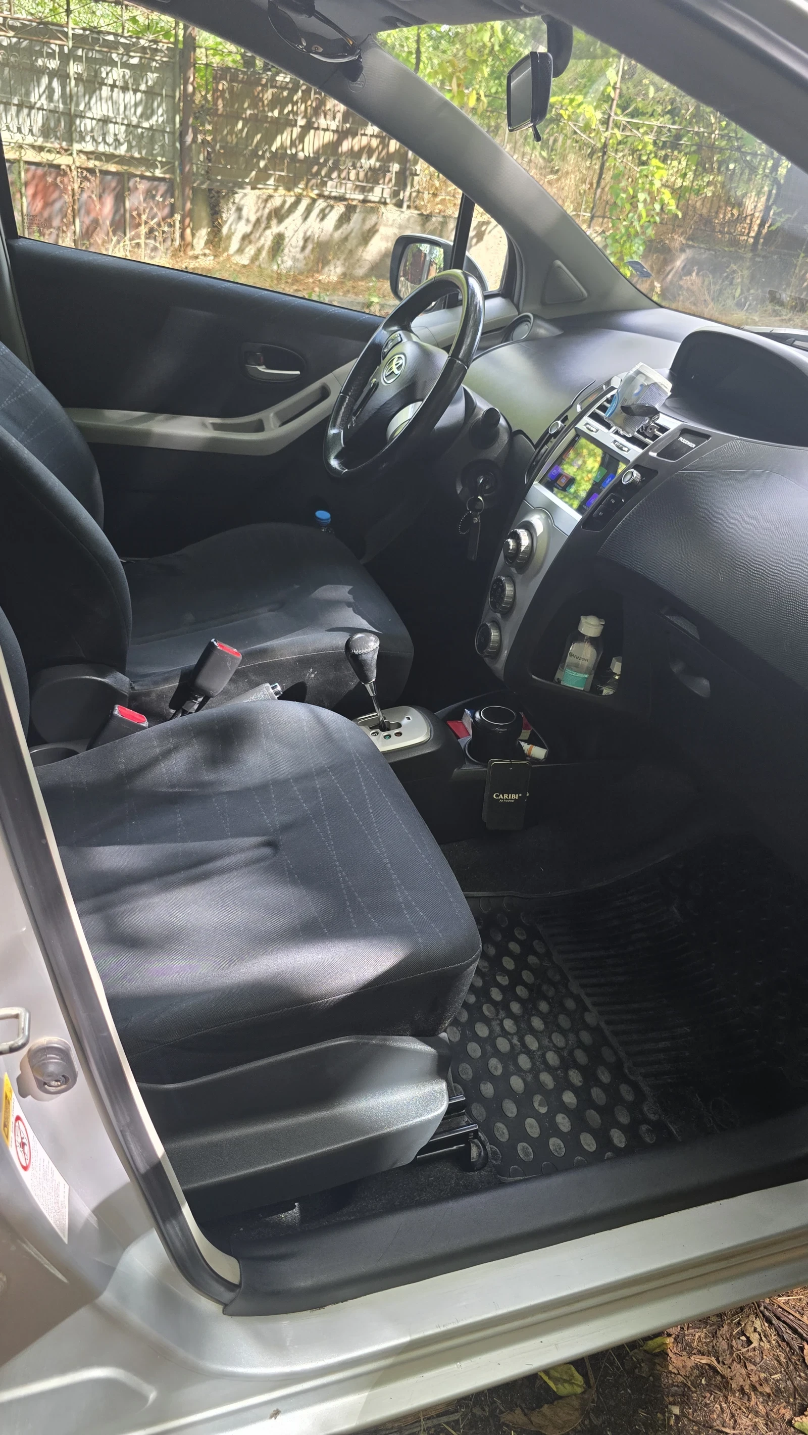 Toyota Yaris D4D, снимка 6 - Автомобили и джипове - 56045633