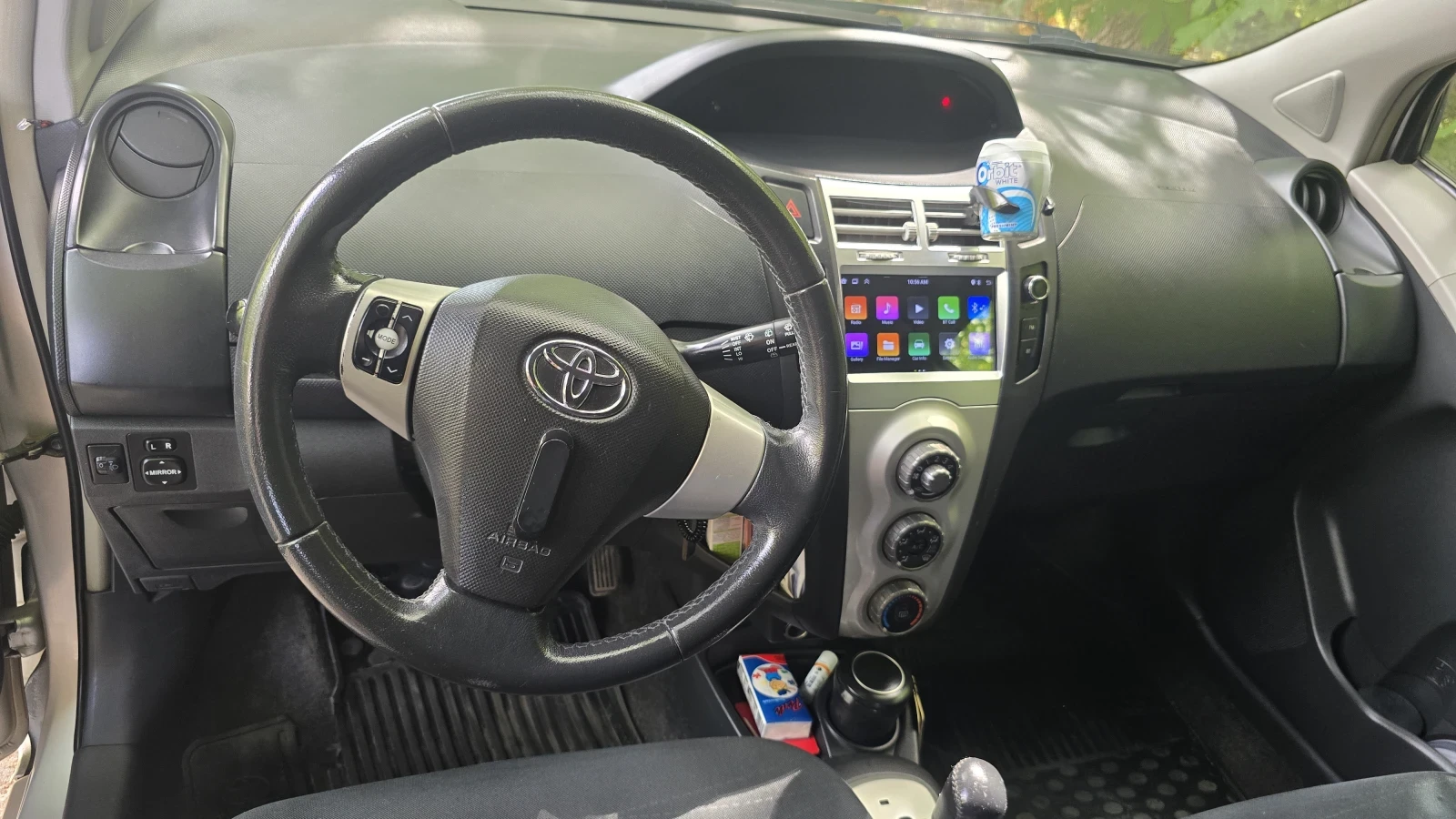 Toyota Yaris D4D, снимка 8 - Автомобили и джипове - 56045633