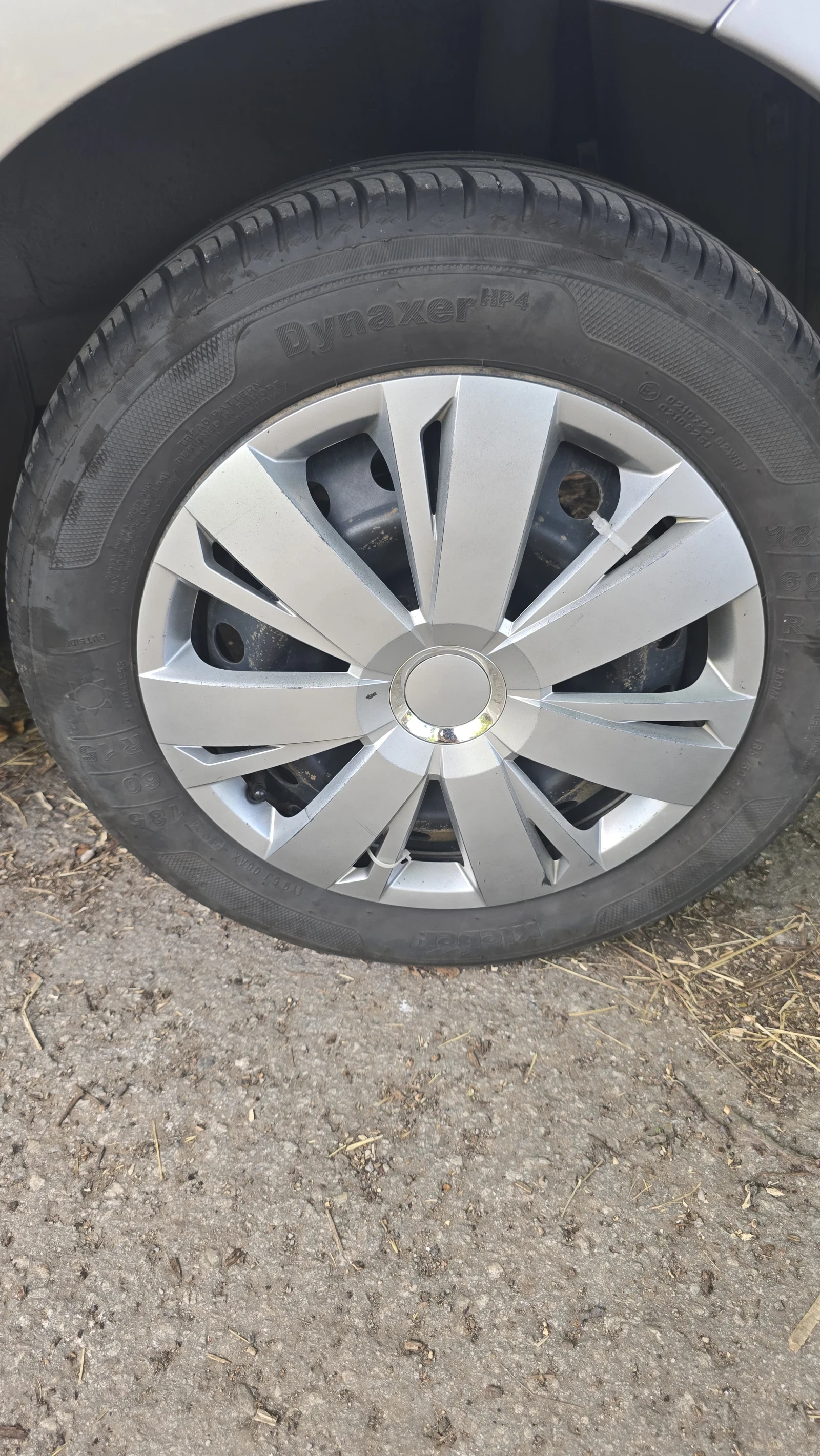Toyota Yaris D4D, снимка 5 - Автомобили и джипове - 56045633