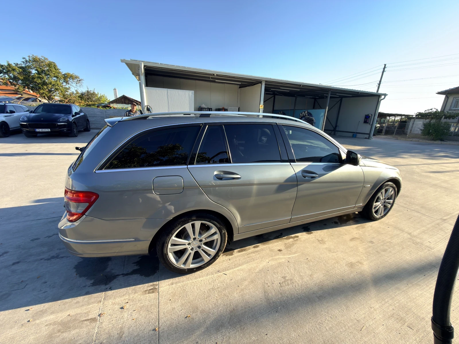 Mercedes-Benz C 220, снимка 3 - Автомобили и джипове - 56110868