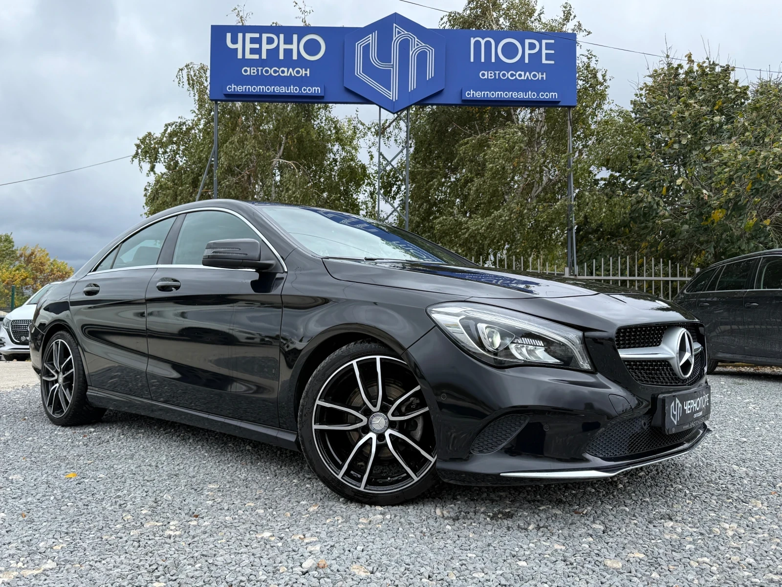Mercedes-Benz CLA 200 Premium AMG line 